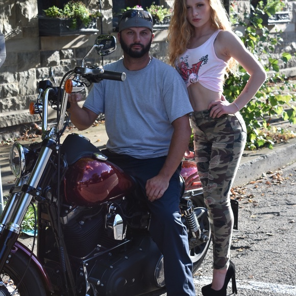 SUPER SEXY & CUTE CAMOUFLAGE JEANS DISTRESSED - Picture 2 of 8